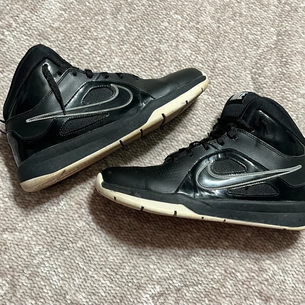 NIKE Swoosh Leather High Top Sneakers